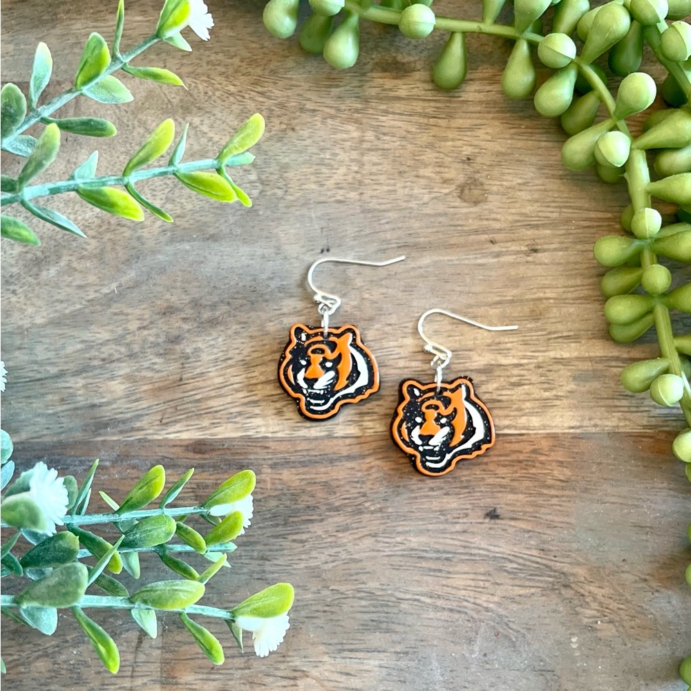 Bengals Earrings! WHO Dey!